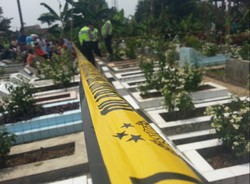 Dicurigai Tewas Dianiaya Rentenir, Makam Asep Dibongkar Polisi