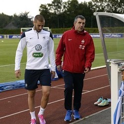 Benzema Dikabarkan Cedera Ketika Berlatih dengan Timnas Prancis
