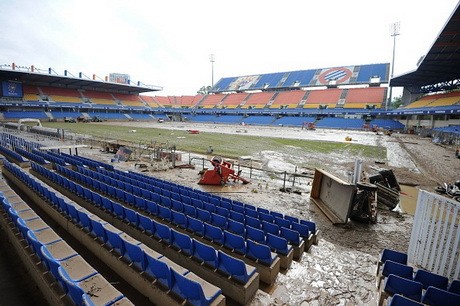 Stadion Kebanjiran, Montpellier Terpaksa Mengungsi