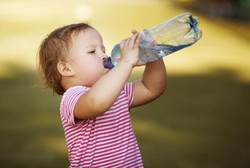 Beda Usia Beda Pula Kebutuhan Air pada Anak