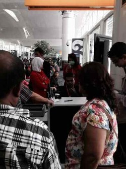 Erupsi Sinabung, Air Asia Batalkan Penerbangan Tujuan Medan