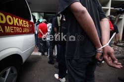 Polisi Ringkus 3 Pencuri Spesialis Minimarket di Cilincing
