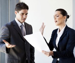 10 Kalimat yang Terlarang Diucapkan Seorang Bos