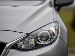 Wow..Mobil Mazda Bakal Dilengkapi Lampu LED Cerdas
