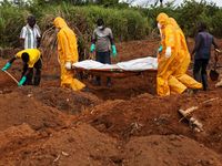 Ribuan Orang Meninggal Akibat Ebola