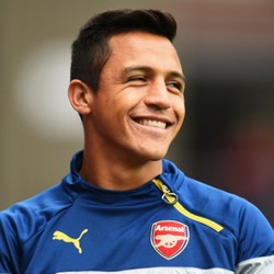 Alexis Sanchez Dulu Mesti Bersalto Ria untuk Dapat Rp 1.000-Rp 2.000