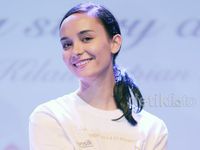 Salvita De Corte, Model Cantik Belasteran India dan Jerman