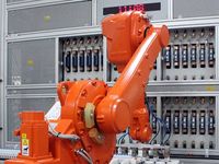 Melihat Robot Otomatis Pembuat MCB