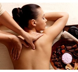 5 Langkah Kencangkan Kulit yang Menggelambir Pasca Turun Berat Badan