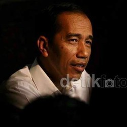Saat Jokowi Blusukan via Video Conference dengan Petani