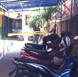 Polisi: Putra Jatuh di SMP 163 Saat Sembunyikan HP karena Panik Isu Razia