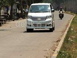 Suzuki APV Luxury Sanggup Terobos Banjir Setinggi Satu Meter