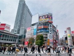 Shibuya: Anjing Hachiko & Pusat Fashion di Tokyo