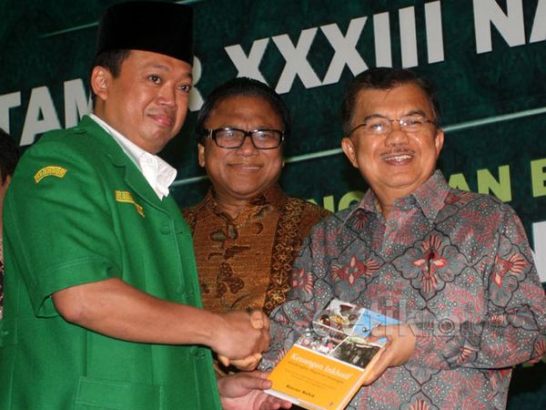 JK Hadiri Peluncuran Buku Nusron Wahid