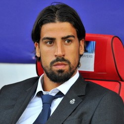 Khedira Terlalu Mahal untuk Milan