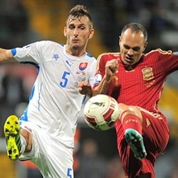 Iniesta Minta Spanyol Tak Ulang Kesalahan dan Segera Bikin Perubahan