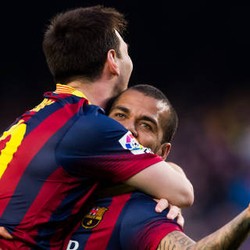 Messi Bisa Jadi Alasan untuk Alves Tunda Kepergiannya dari Barca