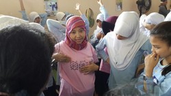 Waspada Kanker, 1.500 Siswi SMK Ikuti Edukasi Periksa Payudara Sendiri