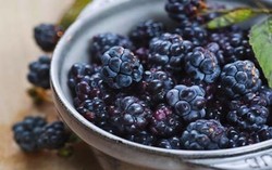 Benarkah Makanan Berwarna Hitam Lebih Kaya Nutrisi?