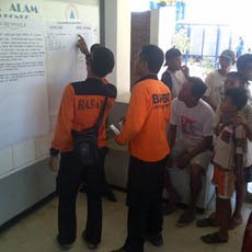 Pencarian Korban Kapal Tenggelam di Situbondo Dihadang Cuaca Buruk