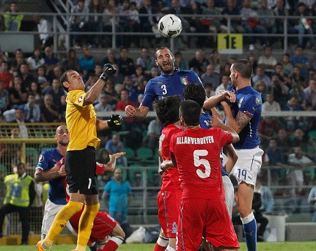 Italia Menang Tipis atas Azerbaijan, Chiellini Borong Gol