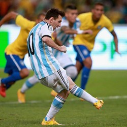 Messi: Andai Penaltiku Jadi Gol