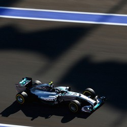 Meski Mengaku Kalah Cepat dari Hamilton, Rosberg Yakin Balapan Akan Menarik