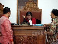 Udar Pristono Ajukan Pra Peradilan