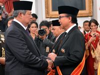 Sharif C Sutardjo Raih Penghargaan