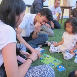 Board Game dan Booming Game Digital