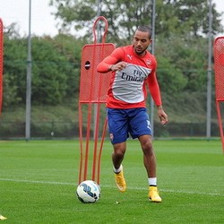 Walcott Kembali Berlatih