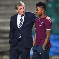 Tak Tampil sebagai Starter, Sterling Memang Minta Diistirahatkan