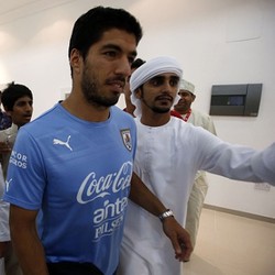 Suarez Dua Gol, Uruguay Tekuk Oman 3-0