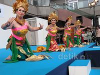 Kesenian Indonesia di Sakai Asean Week 2014