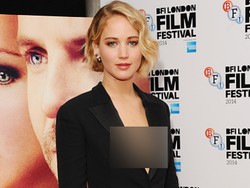 Pasca Foto Bugil Tersebar, Kini Jennifer Lawrence Tampil Tanpa Bra