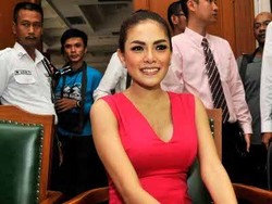 Terungkap Alasan Nikita Gugat Cerai Suami, Luna Maya Jawab Kabar Hamil