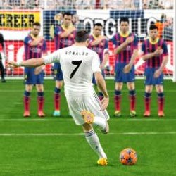 Mau Main PES 2015 di PC? Ini Spek Minimalnya!