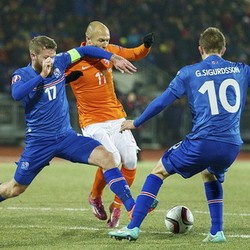 Robben Akui Buruknya Penampilan Belanda
