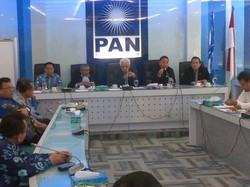 Amien Rais Tak Tutup Kemungkinan PAN Gabung ke Koalisi Jokowi