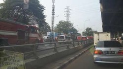 Kebakaran di Utan Kayu Berhasil Dipadamkan, Jalan DI Panjaitan Macet