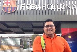 Di Balik Keseriusan dr Hari Layani Pasien, Hobi Traveling Ala Backpacker