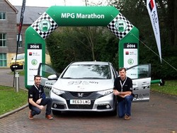 Konsumsi BBM Honda Civic Tourer Bisa 41,6 Km/Liter