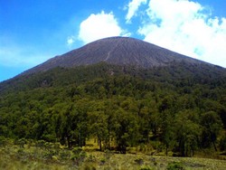 Mahameru, Tempat Bersemayamnya Para Dewa