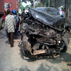 Tabrakan Karambol di Traffic Light, Tiga Orang Tewas