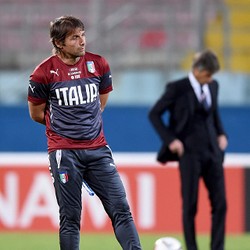 Conte Tak Ambil Pusing dengan Kritik ke Italia