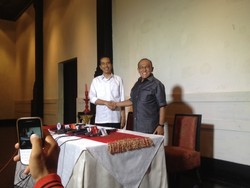 Fadel: Jokowi Ajak Golkar Masuk ke Pemerintahan, Ical Menolak