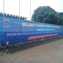 Naik Metro Mini ke Istora, Ketua RT hingga Camat se-DKI Lepas Jokowi