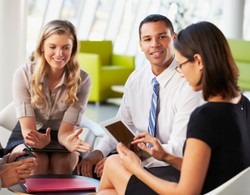 Dos & Donts Eksis di Media Sosial untuk Para Pekerja