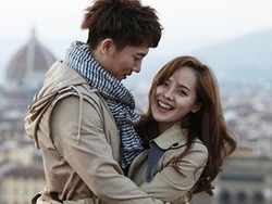 Tiga Tahun Menikah, Eugene eks S.E.S Hamil Anak Pertama