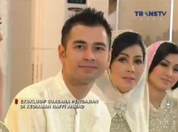 Disambut Salawat, Raffi Ahmad Tiba di Ruang Pengajian